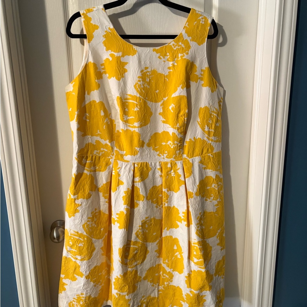 Talbots Yellow and White Floral Midi Dress